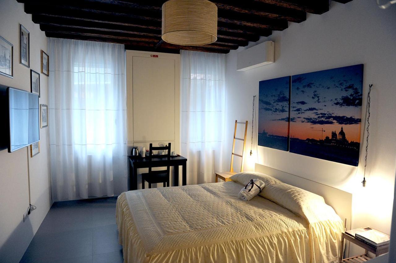 Lively Castello Comfort Room Private Bath & Privacy Venice Ngoại thất bức ảnh